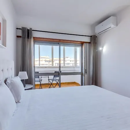 Mira Seaside Escape *