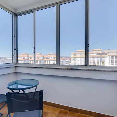 Mira Seaside Escape Apartment