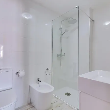 Mira Seaside Escape Apartamento *