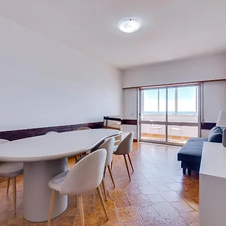 Mira Seaside Escape Appartamento Quarteira